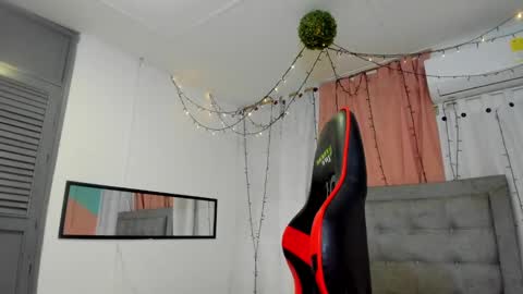 Snapshot of salome_domi chatting on February 23, 8:00 pm salome online show from February 23, 8:00 pm