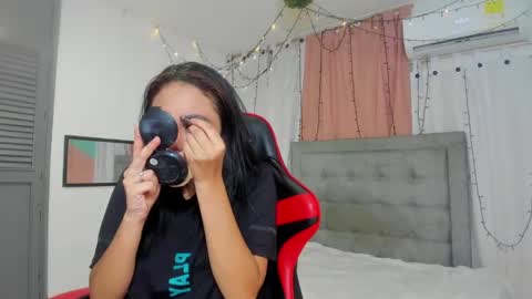 Snapshot of salome_domi chatting on March 1, 8:31 pm salome online show from March 1, 8:31 pm