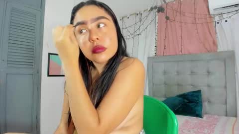 Snapshot of salome_domi chatting on October 2, 6:48 pm salome online show from October 2, 6:48 pm