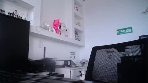 salome_drasin online show from February 26, 12:15 pm