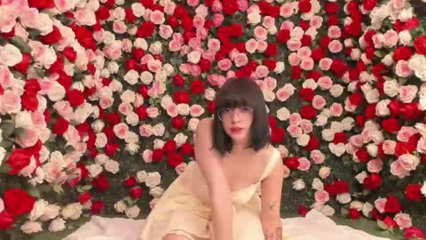 Snapshot of salome_velour chatting on June 3, 12:41 pm Salome velour online show from June 3, 12:41 pm