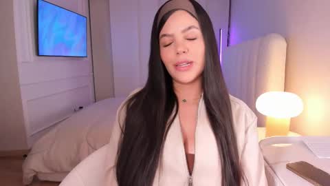 salo online show from October 29, 12:35 am