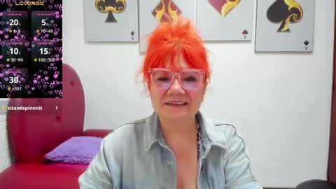 Snapshot of salomee_diazz chatting on June 6, 9:08 pm Salomee diazz online show from June 6, 9:08 pm