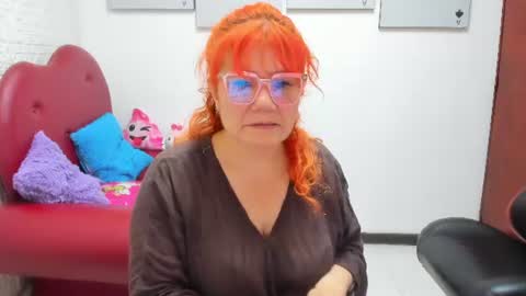 Snapshot of salomee_diazz chatting on June 13, 9:13 pm Salomee diazz online show from June 13, 9:13 pm