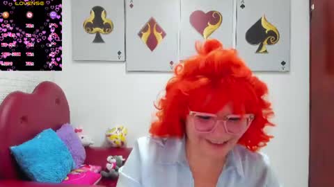 Snapshot of salomee_diazz chatting on June 16, 9:06 pm Salomee diazz online show from June 16, 9:06 pm