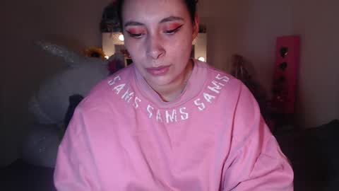 yenny online show from December 7, 4:31 am