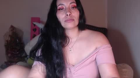 yenny online show from February 5, 7:07 am