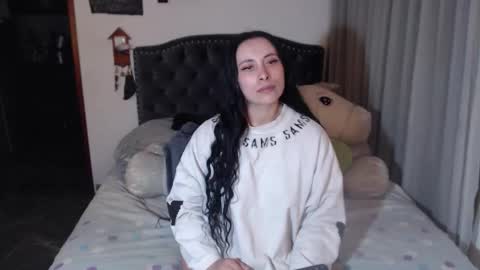 yenny online show from March 4, 3:12 am