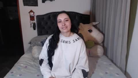 yenny online show from March 13, 3:35 am