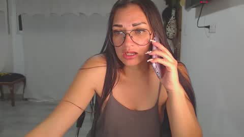 Snapshot of salomesaints chatting on December 19, 1:34 am salome online show from December 19, 1:34 am