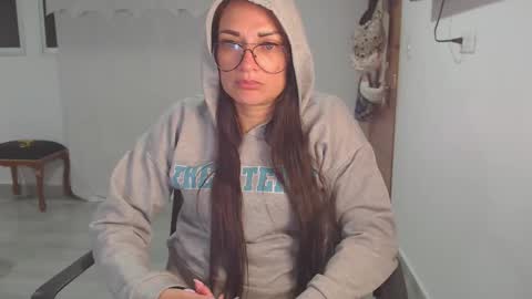 Snapshot of salomesaints chatting on February 3, 1:04 am salome online show from February 3, 1:04 am