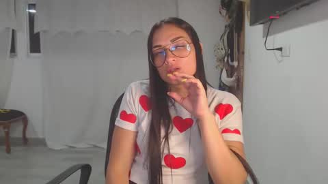 Snapshot of salomesaints chatting on February 26, 1:26 am salome online show from February 26, 1:26 am