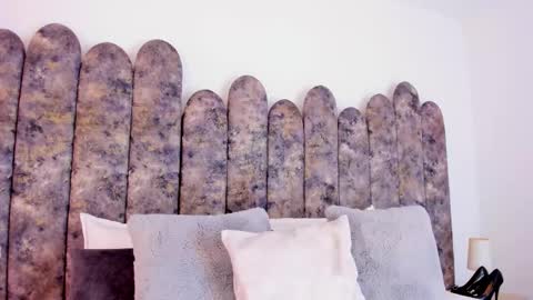 Snapshot of salomesimos1 chatting on November 14, 10:18 pm Salome online show from November 14, 10:18 pm