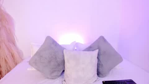 Snapshot of salomesimos1 chatting on November 29, 11:19 pm Salome online show from November 29, 11:19 pm