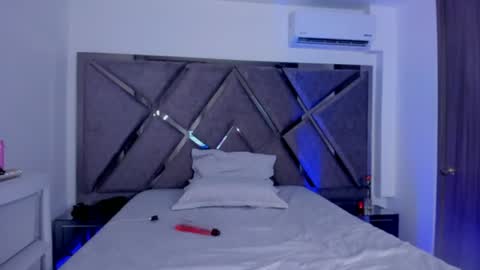 Snapshot of salommecruz01 chatting on June 25, 5:12 am Salomme Cruz online show from June 25, 5:12 am