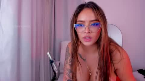 Snapshot of salommecruz01 chatting on July 26, 5:04 am Salomme Cruz online show from July 26, 5:04 am