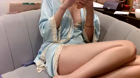 Snapshot of saloni_india chatting on May 20, 4:46 pm saloni_india online show from May 20, 4:46 pm