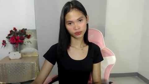 Snapshot of salsallera69x chatting on May 25, 11:00 pm salsallera69x online show from May 25, 11:00 pm