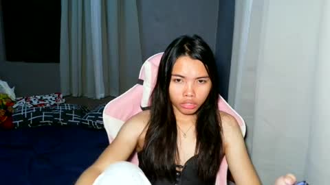 Marah online show from June 20, 3:26 pm
