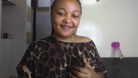 salty_surprise_ online show from December 2, 5:48 am