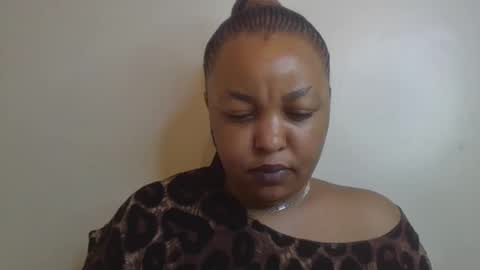 salty_surprise_ online show from January 16, 2:41 am