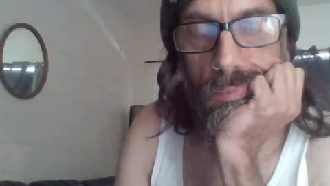Snapshot of salty_unicorn chatting on July 25, 1:47 am Adrian online show from July 25, 1:47 am