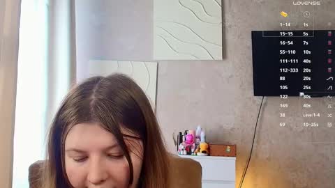 Snapshot of salut_love chatting on June 7, 12:31 pm Ruby online show from June 7, 12:31 pm