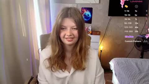 Snapshot of salut_love chatting on July 16, 12:33 pm Ruby online show from July 16, 12:33 pm