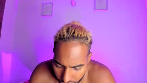 Snapshot of salvatore_amator chatting on July 21, 4:48 am salvatore_amator online show from July 21, 4:48 am