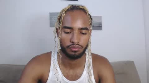 Snapshot of salvatore_amator chatting on July 26, 10:38 pm salvatore_amator online show from July 26, 10:38 pm