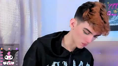Snapshot of salvatore_boom chatting on May 8, 10:15 pm salvatore_boom online show from May 8, 10:15 pm