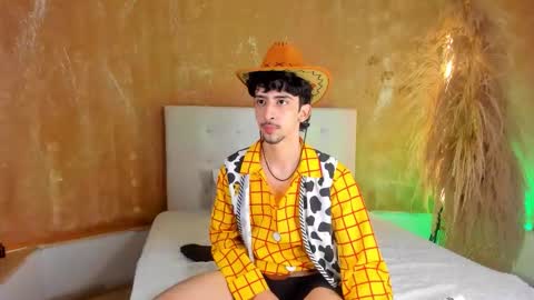 salvatore  online show from November 7, 8:42 pm