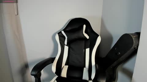 salvatore_montt online show from February 15, 3:42 am