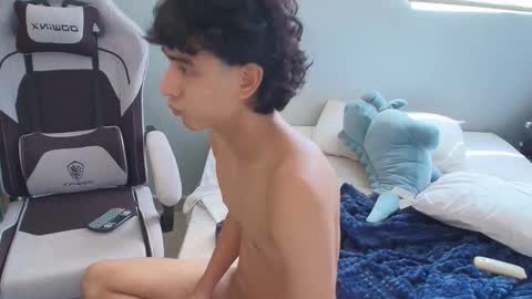 salvatore_montt online show from October 15, 7:03 pm