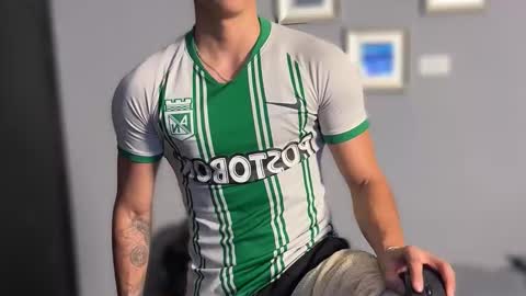 Salvatore online show from March 1, 3:08 am