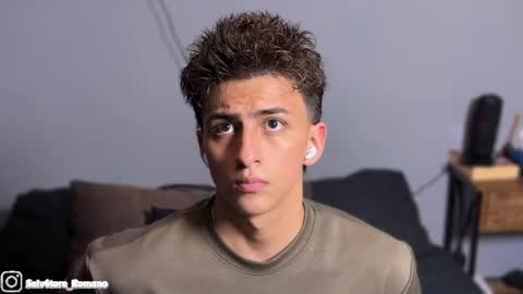 Snapshot of salvatore_romanoo chatting on July 30, 6:45 am Salvatore online show from July 30, 6:45 am
