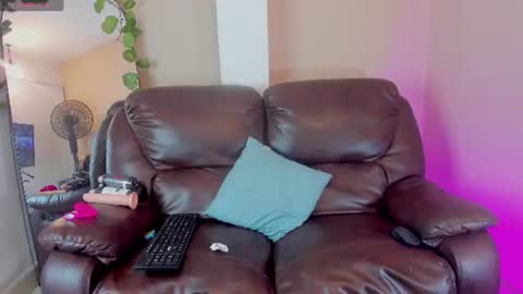 Snapshot of salvattore_muller chatting on July 10, 12:15 am Salvatore online show from July 10, 12:15 am