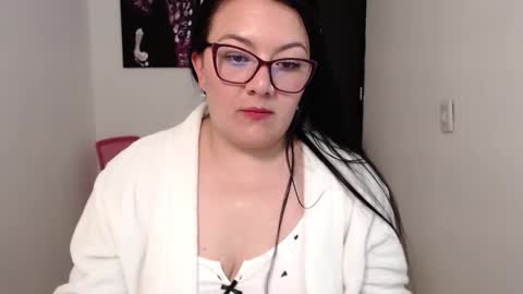 Snapshot of sam__savage chatting on November 19, 8:53 pm samanta online show from November 19, 8:53 pm