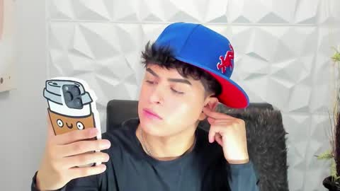 Sam online show from December 4, 2:59 pm