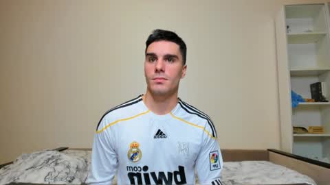 BACK IN 2 WEEKS online show from December 24, 9:11 pm