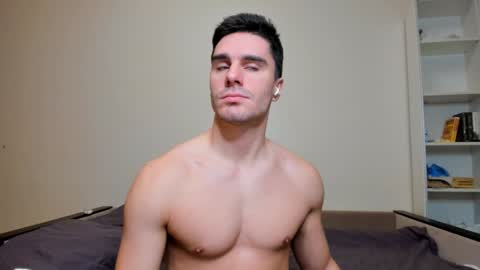 BACK IN 2 WEEKS online show from January 9, 12:25 am