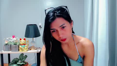 Snapshot of sam_mitinair chatting on December 26, 3:42 pm sam online show from December 26, 3:42 pm