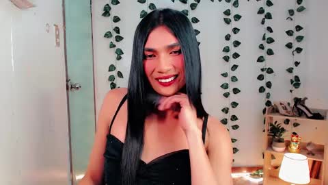 Snapshot of sam_mitinair chatting on February 8, 11:34 pm sam online show from February 8, 11:34 pm