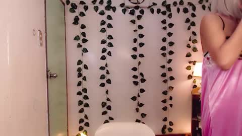 Snapshot of sam_mitinair chatting on February 23, 10:53 pm sam online show from February 23, 10:53 pm