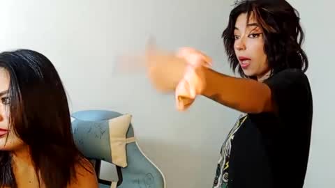 Snapshot of sam_sassy chatting on February 21, 4:07 am sam online show from February 21, 4:07 am