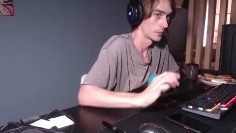 sam_skywalker online show from July 28, 11:17 am