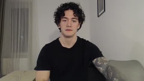 Snapshot of sam_winchest chatting on December 22, 1:13 am Sam online show from December 22, 1:13 am