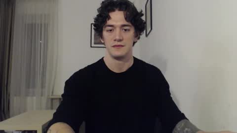 Snapshot of sam_winchest chatting on March 8, 2:04 am Sam online show from March 8, 2:04 am