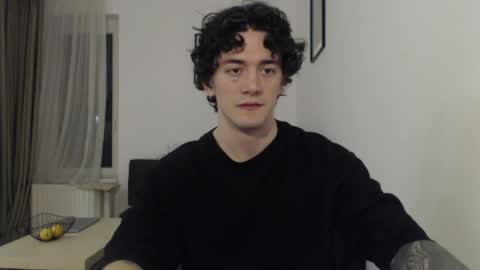 Snapshot of sam_winchest chatting on March 29, 11:38 pm Sam online show from March 29, 11:38 pm