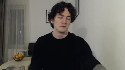 Snapshot of sam_winchest chatting on March 31, 10:54 pm Sam online show from March 31, 10:54 pm